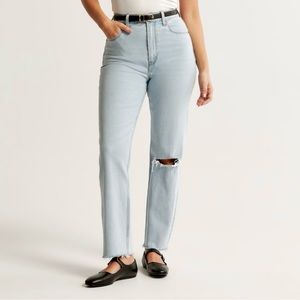 Abercrombie & Fitch— Curve Love The Ankle Straight, Ultra High Rise (28/6R)